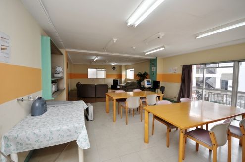 シェア住居のラウンジの様子。(id:15134,ラウンジ) シェア住居のラウンジの様子。(id:15134,ラウンジ)
