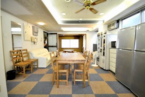 シェア住居のラウンジの様子。（id:18015,ラウンジ）
