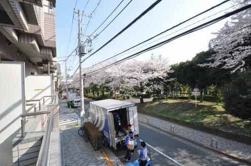 次の画像
