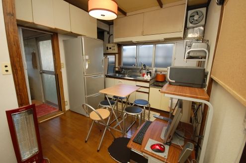シェア住居のラウンジの様子。（id:12834,ラウンジ）