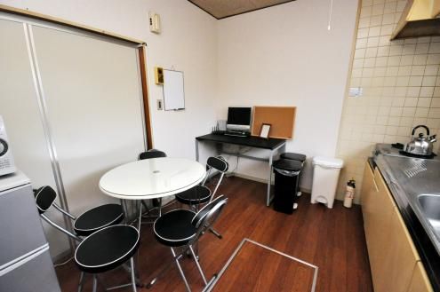 シェア住居のラウンジの様子。（id:15468,ラウンジ）