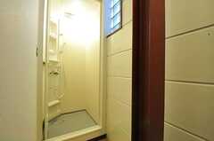 シャワールームの様子。(2012-05-21,共用部,BATH,1F)