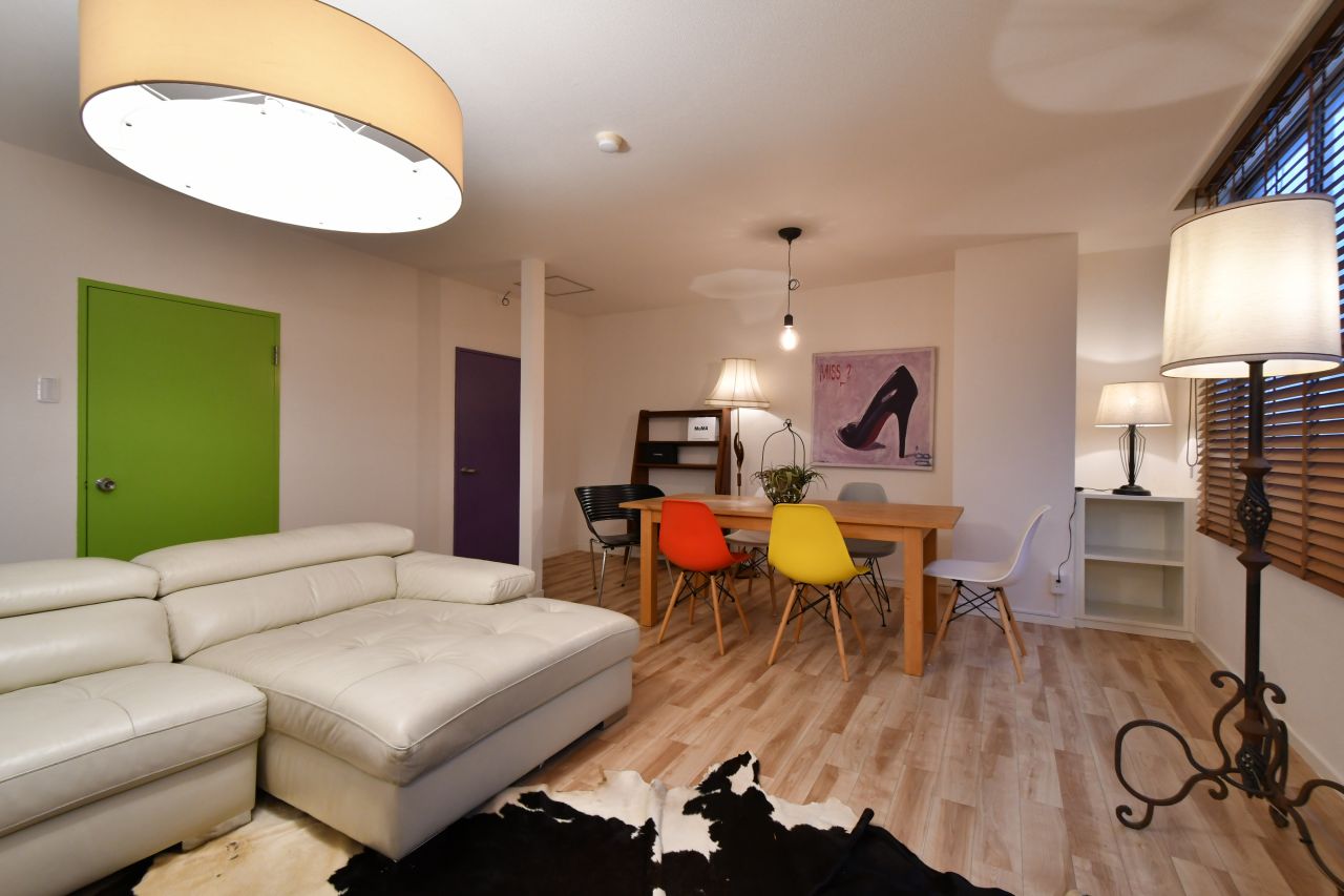 ソファ前から見たダイニング周辺の様子。(2020-06-18,共用部,LIVINGROOM,3F)