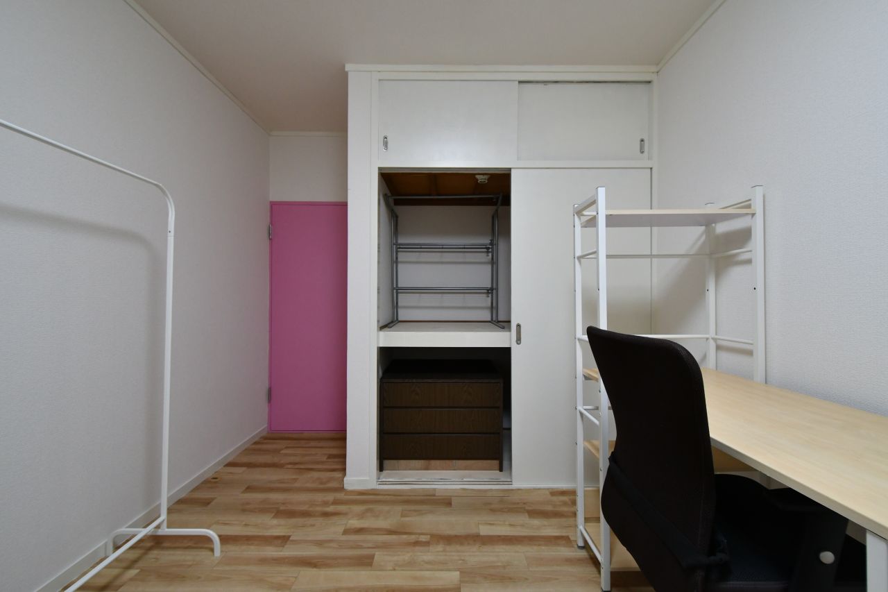収納の様子。（304号室）(2020-06-18,専有部,ROOM,3F)