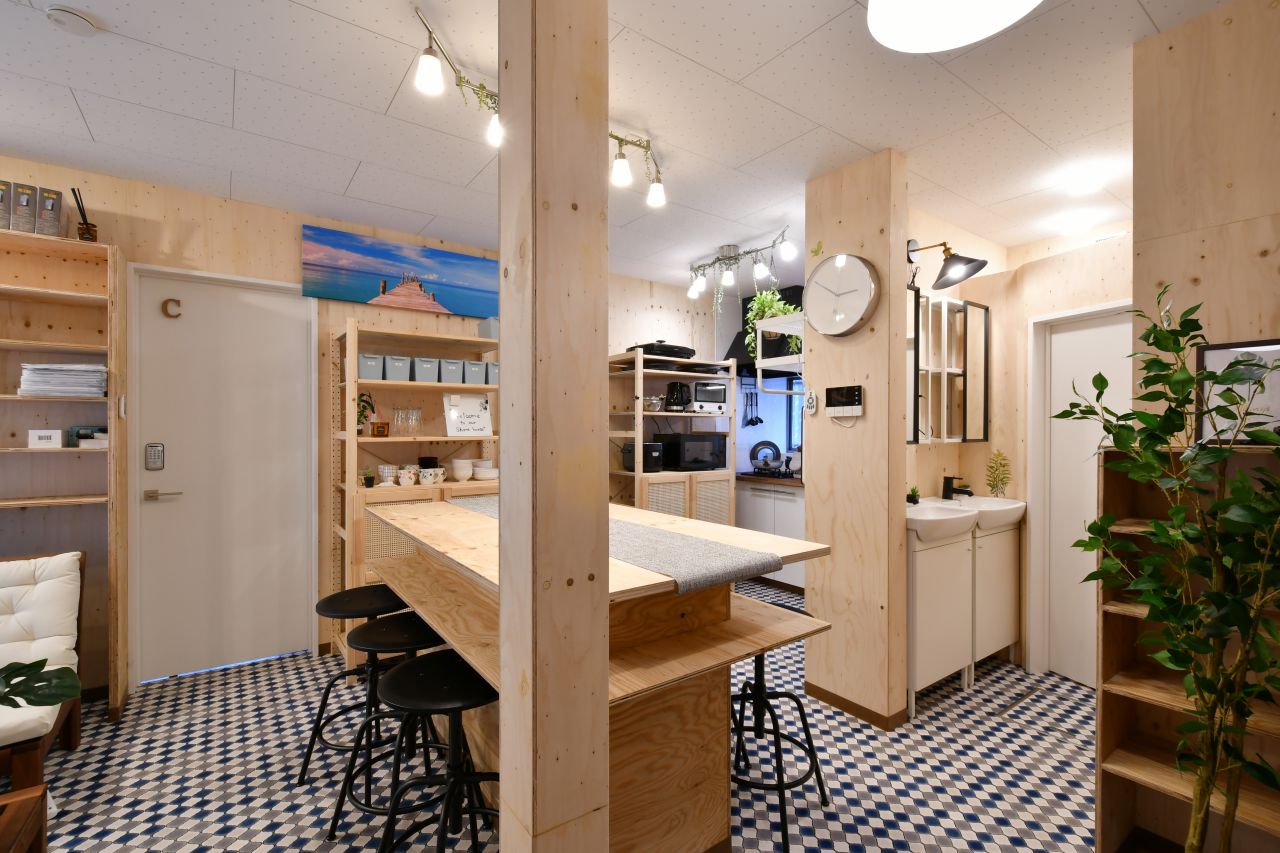リビングの様子2。(2022-01-07,共用部,LIVINGROOM,1F)