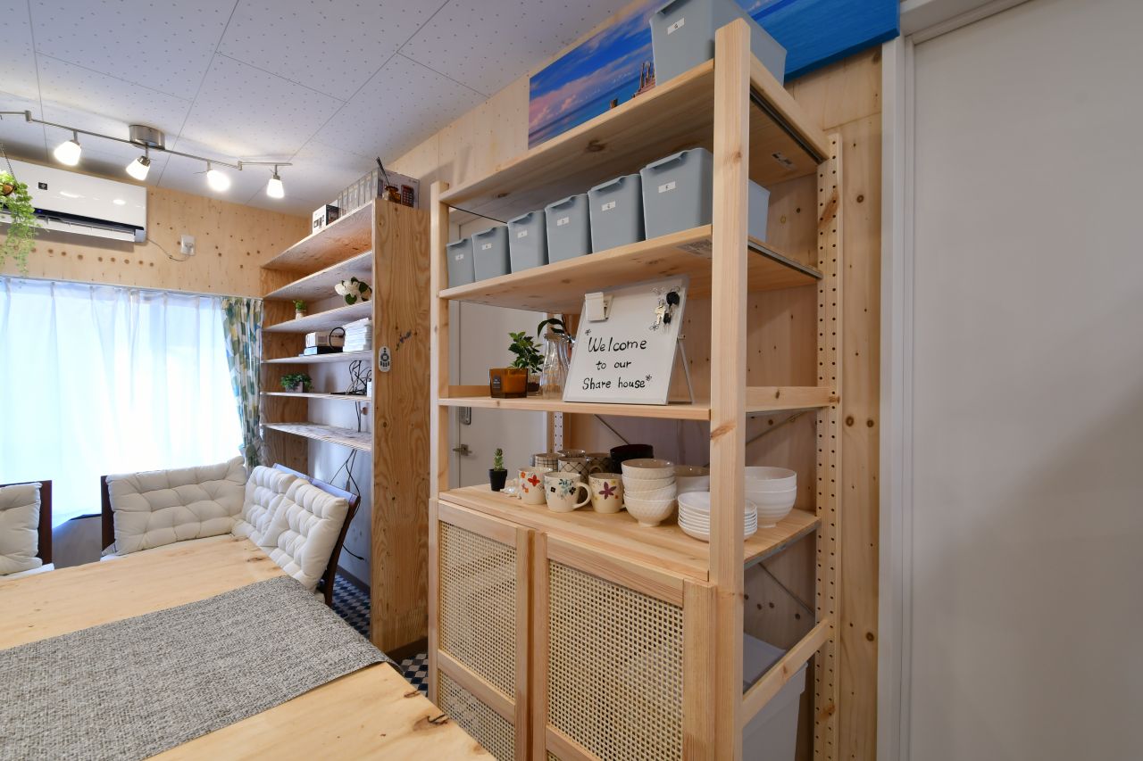 食器棚の様子。(2022-01-07,共用部,KITCHEN,1F)