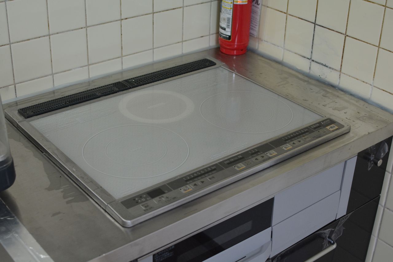 IHヒーターの様子。(2021-06-23,共用部,KITCHEN,2F)