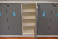 靴箱は部屋ごとに扉1枚分使えます。(2020-10-01,周辺環境,ENTRANCE,1F)