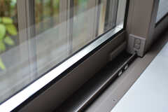 窓はペアガラスです。（103号室）(2020-12-03,専有部,ROOM,1F)