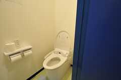 ウォシュレット付きトイレの様子。(2014-03-20,共用部,TOILET,1F)