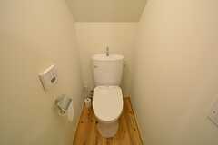 トイレはウォシュレット付きです。(2014-11-13,共用部,TOILET,1F)