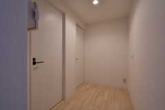 シャワールームが2室並んでいます。(2020-03-18,共用部,OTHER,2F)