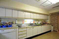キッチンは収納がたくさん。収納だらけ。(2012-10-01,共用部,KITCHEN,4F)