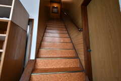リビングは2Fです。階段であがります。(2021-03-09,共用部,OTHER,1F)