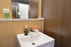 男性専用トイレの手洗い場の様子。(2020-02-05,共用部,TOILET,1F)