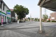小田急多摩線・栗平駅の周辺の様子。(2013-08-22,共用部,ENVIRONMENT,1F)