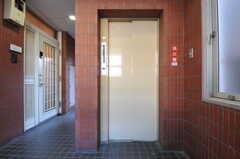 マンションのエレベーター。(2011-11-01,共用部,OTHER,5F)
