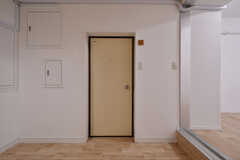 専有部のドア。（316号室）(2023-05-02,専有部,ROOM,3F)