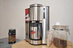 コーヒーメーカーもあります。(2009-10-29,共用部,OTHER,3F)