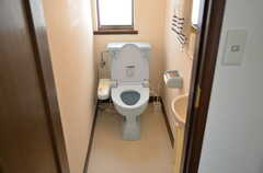 ウォシュレット付きトイレの様子。(2012-09-07,共用部,TOILET,2F)