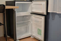 冷蔵庫の様子。（106号室）(2023-08-09,専有部,ROOM,1F)