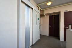倉庫のドア。(2022-08-08,共用部,OTHER,3F)