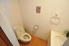 ウォシュレット付きトイレの様子。(2013-03-11,共用部,TOILET,2F)