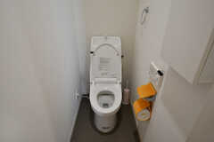 ウォシュレット付きトイレの様子。(2022-03-01,共用部,TOILET,1F)