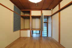 収納の様子。元は和室でした。（101号室）(2012-12-25,専有部,ROOM,1F)