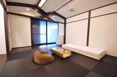 専有部の様子2。琉球畳を敷いた和室。（101号室）(2009-12-21,専有部,ROOM,1F)