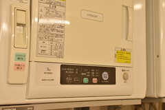電気乾燥機はコイン式です。(2020-06-11,共用部,LAUNDRY,2F)