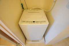 洗濯機の様子。(2012-06-07,共用部,LAUNDRY,5F)