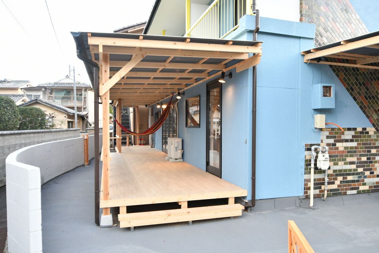 道路側から見たテラス周辺の様子。(2018-12-05,共用部,OTHER,1F)