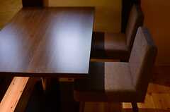 カフェテーブルの様子。(2014-04-08,共用部,LIVINGROOM,1F)