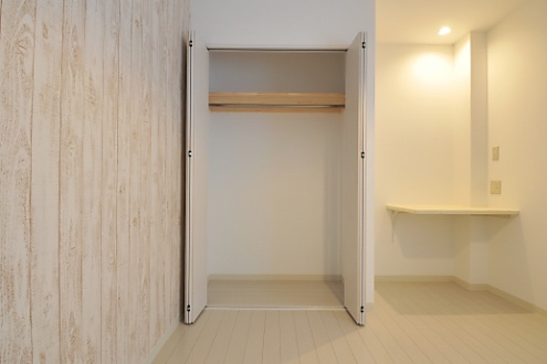 収納の様子。（101号室）(2014-03-03,専有部,ROOM,1F)