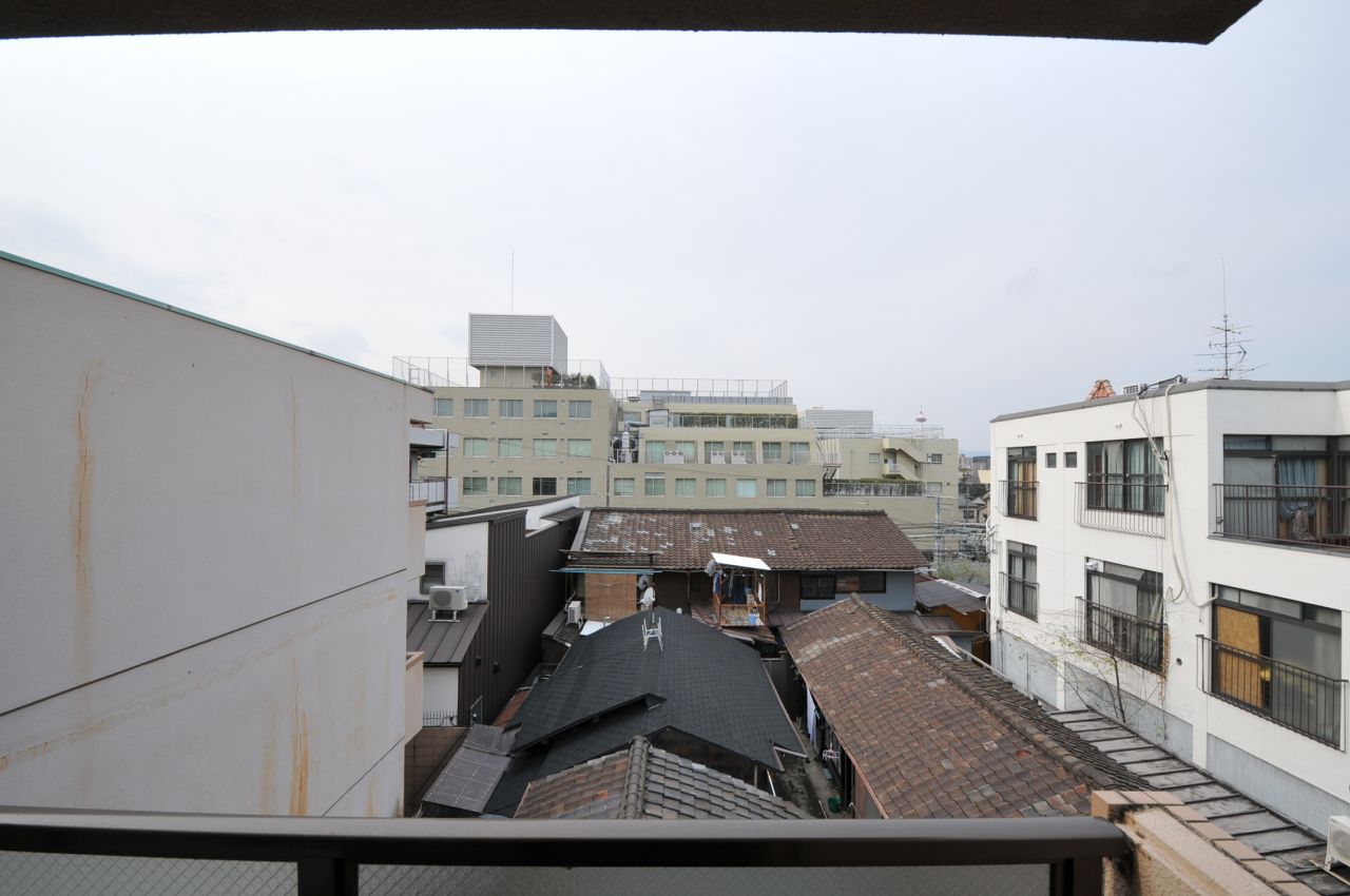ベランダからの景色。（306号室）(2011-12-21,専有部,ROOM,3F)