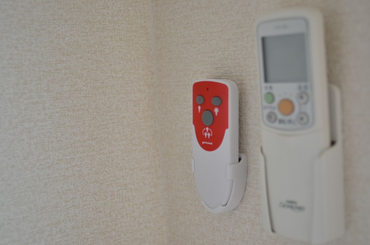 室内灯はリモコン式です。（308号室）(2011-12-21,専有部,ROOM,3F)