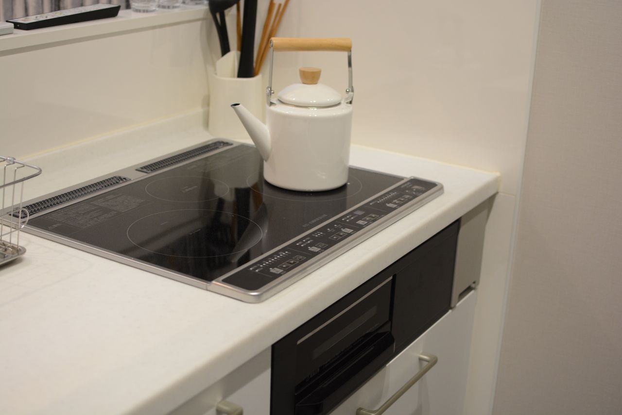 IHヒーターの様子。(2017-10-10,共用部,KITCHEN,1F)