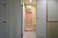 男性専用のバスルームの脱衣室。(2020-03-05,共用部,BATH,1F)