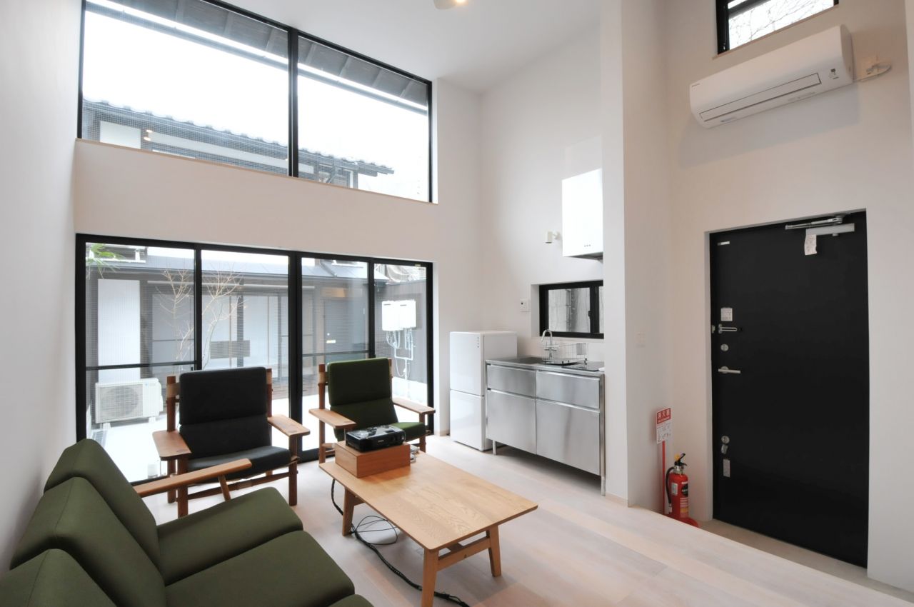離れの様子2。キッチンがあります。(2014-02-03,共用部,LIVINGROOM,1F)