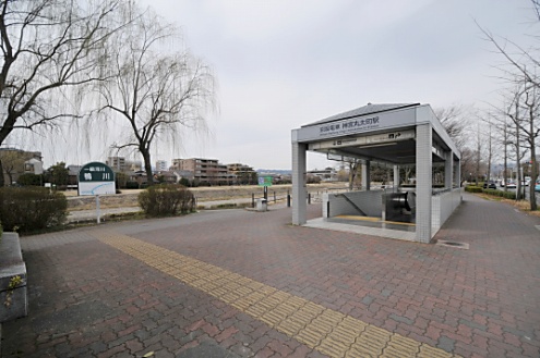 京阪鴨東線・神宮丸太町駅の様子。(2014-03-04,共用部,ENVIRONMENT,1F)