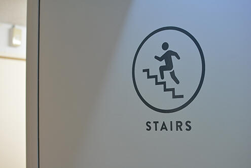 階段のサイン。