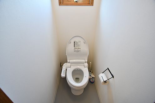 ウォシュレット付きトイレの様子。(2017-01-17,共用部,TOILET,1F)