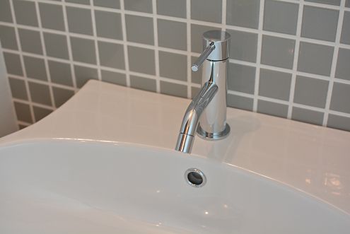 洗面台の水栓。(2017-01-17,共用部,WASHSTAND,2F)