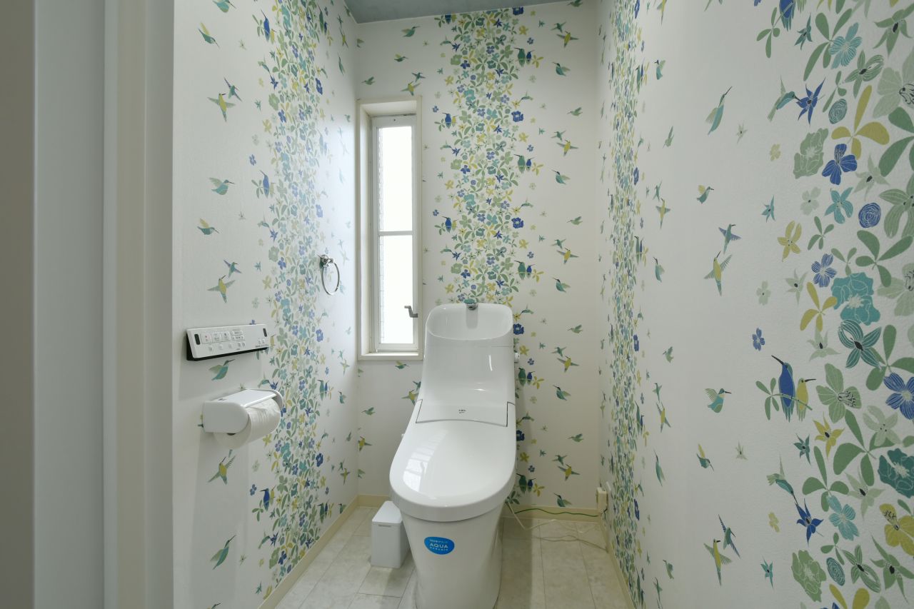 ウォシュレット付きトイレの様子。(2017-03-07,共用部,TOILET,3F)