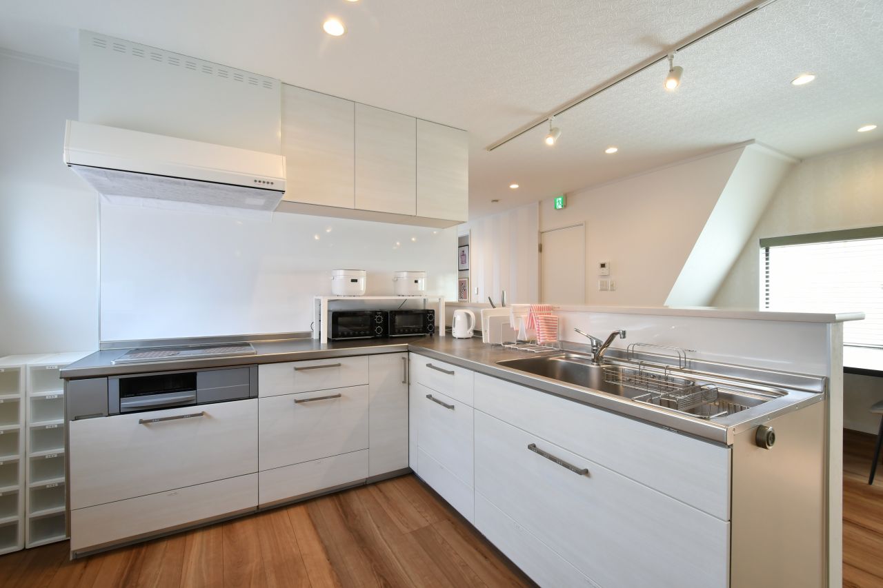 キッチンの様子2。(2022-03-10,共用部,KITCHEN,2F)