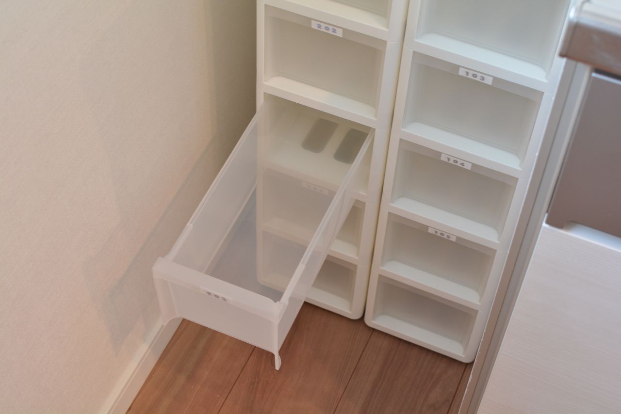 部屋ごとに使える収納の様子2。(2022-03-10,共用部,KITCHEN,2F)