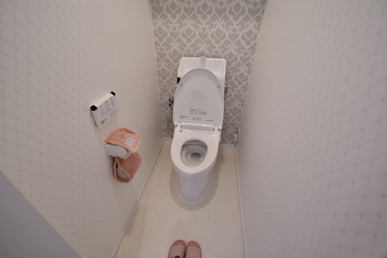 ウォシュレット付きトイレの様子。(2022-03-10,共用部,TOILET,2F)