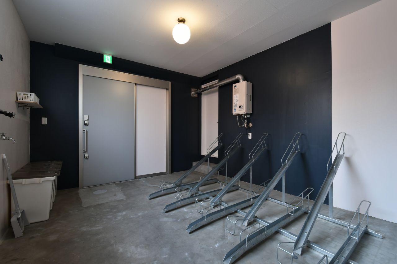 自転車置き場の様子。(2022-03-10,共用部,GARAGE,1F)