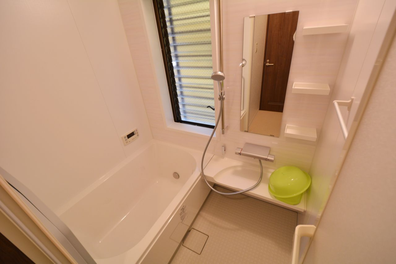 バスルームの様子。(2015-10-13,共用部,BATH,1F)